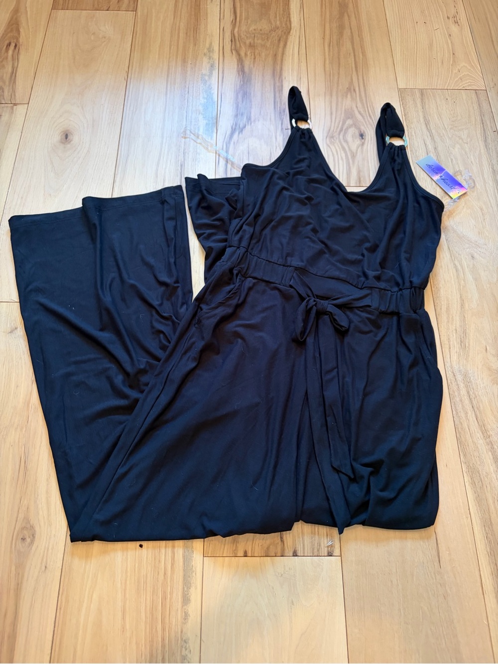 NWT Black Romer